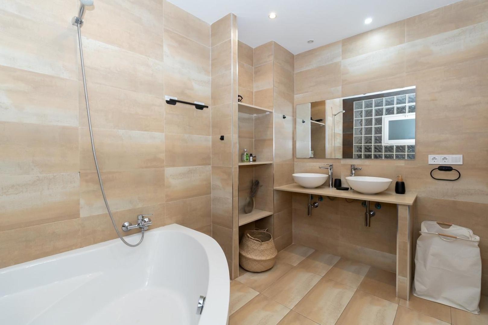 Apartamento Guestready - El Cabanyal Hidden Oasis Valencia Exterior foto